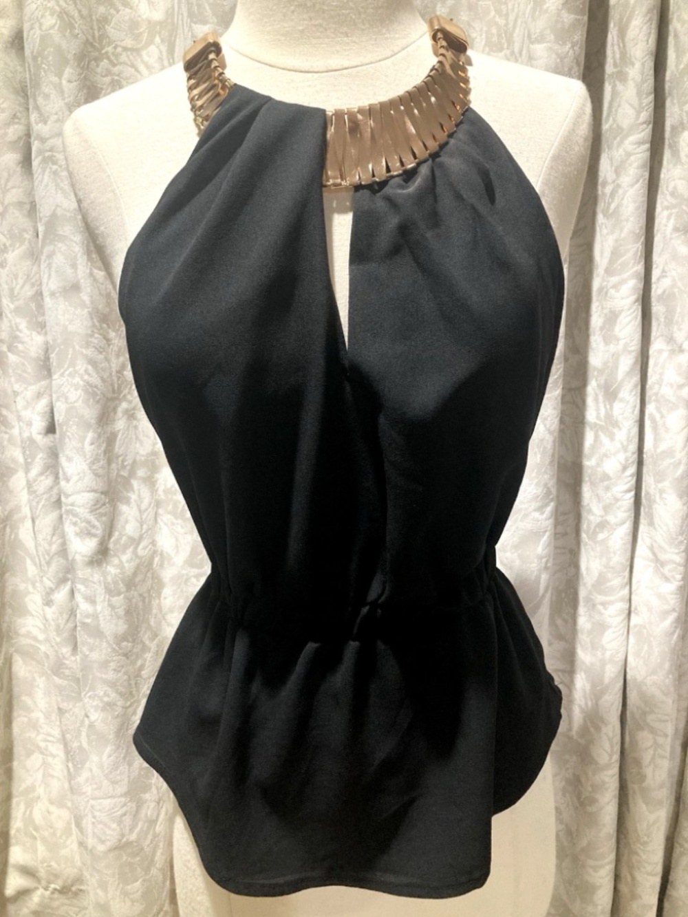 NWT Bebe 2b gold neck black peplum halter top xs